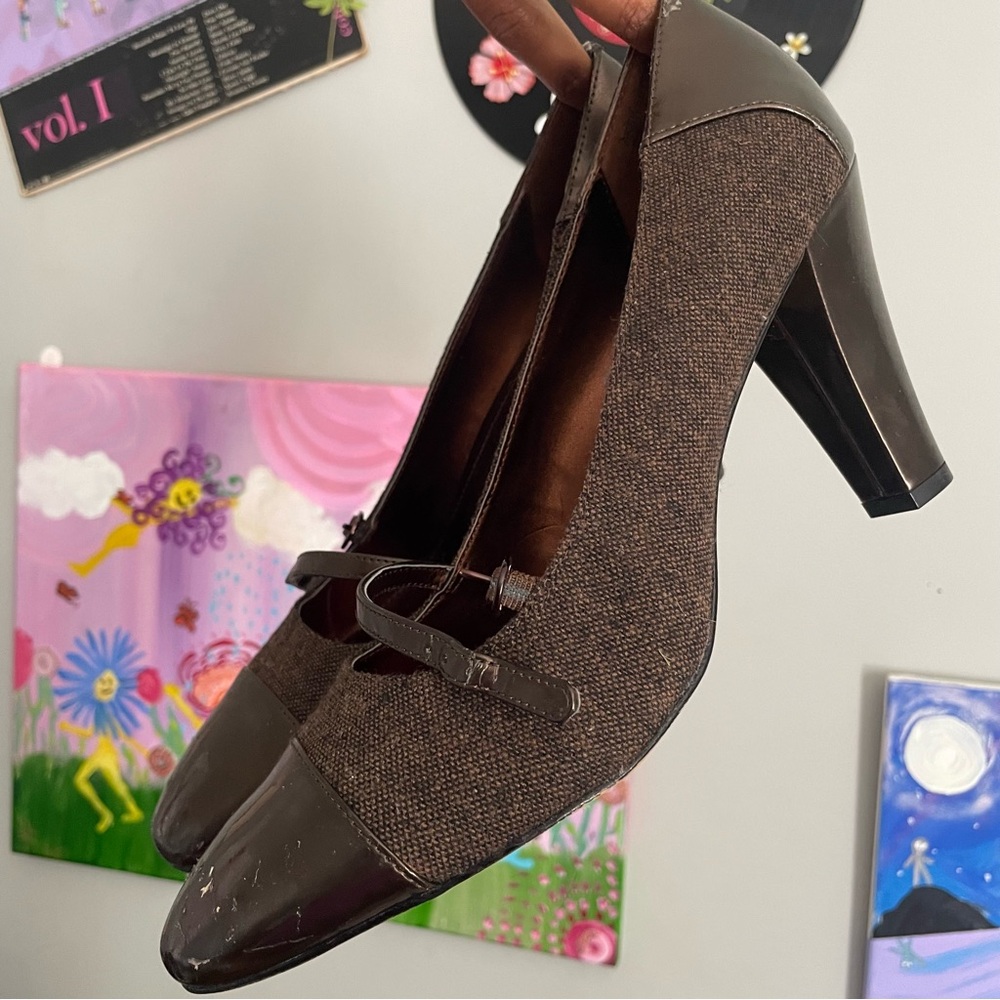 Anne Klein Brown Tweed Mary Jane Heels with Patent Accents